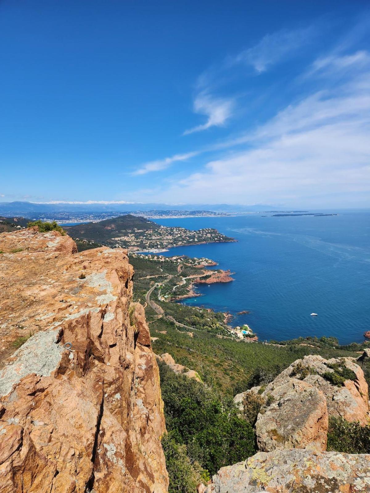 Tres Bel Appartement Cap Esterel Сен-Рафаэль Экстерьер фото